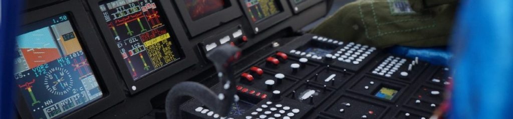 Ausschnitt eines Cockpits einer Agusta AW 139 mit unseren Displays.