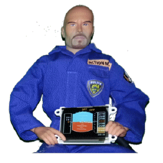 Pilotenpuppe mit einem Display von uns in den Händen.